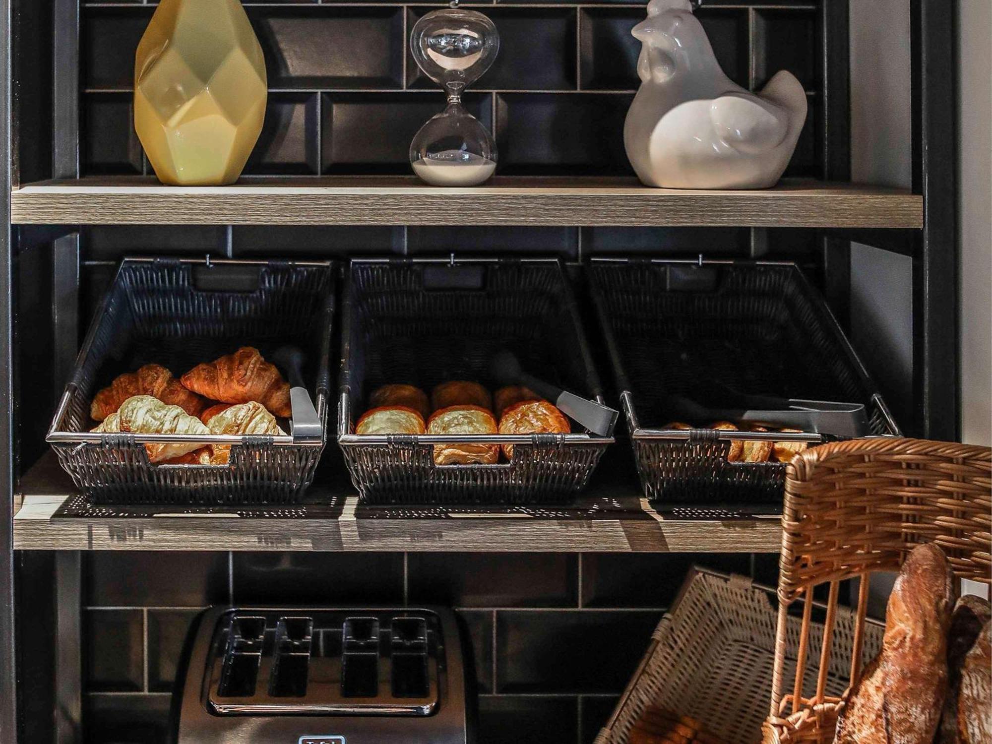Ibis Styles Clermont-Ferrand Republique Ξενοδοχείο Εξωτερικό φωτογραφία